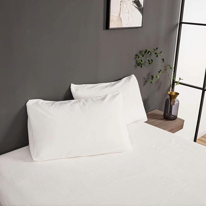 Cottonight Twin Velvet Comforter Set - Plush Fluffy Flannel Bedding - Modern Solid White Blanket Quilts - Soft Thick Warm Plain White Comforter Set for Women & Men