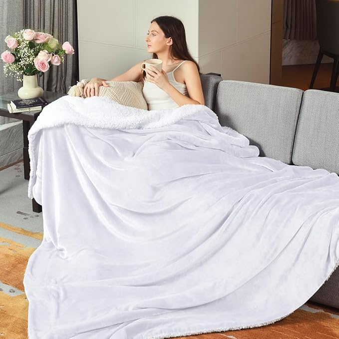 KAWAHOME Sherpa Fleece King Size Blanket for Bed - Extra Warm and Heavy Thick Blankets for Winter, Super Soft 500GSM Plush Blanket, 108" X 90" White