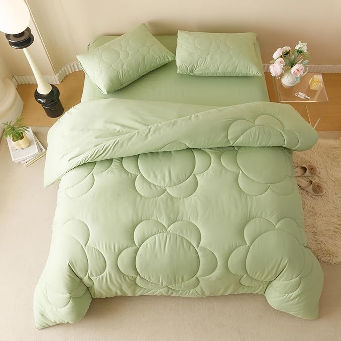 KAREVER Sage Flower Comforter Twin Green Sunflower Print Bed Twin Comforter Set 3 Pieces Sage Floral Comforter Set for Boys Girls Teens Bedroom Decor All Season Hotel Quality Comforter Set