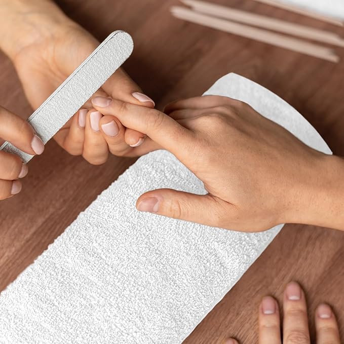 Reed&Pick 24 Pack White Hand Towels 100% Cotton Spa Towels 16x26 inches Highly Absorbable Facial, Gym, Hair and Face Towels in Bulk