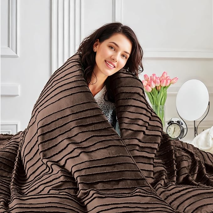 NEXHOME PRO Duvet Cover Full Size, Blue 3 Pieces Boho Tufted Duvet Cover Set, Soft and Lightweight Microfiber Comforter Cover Set for All Season(Dark Brown,80 x 90)-No Comforter