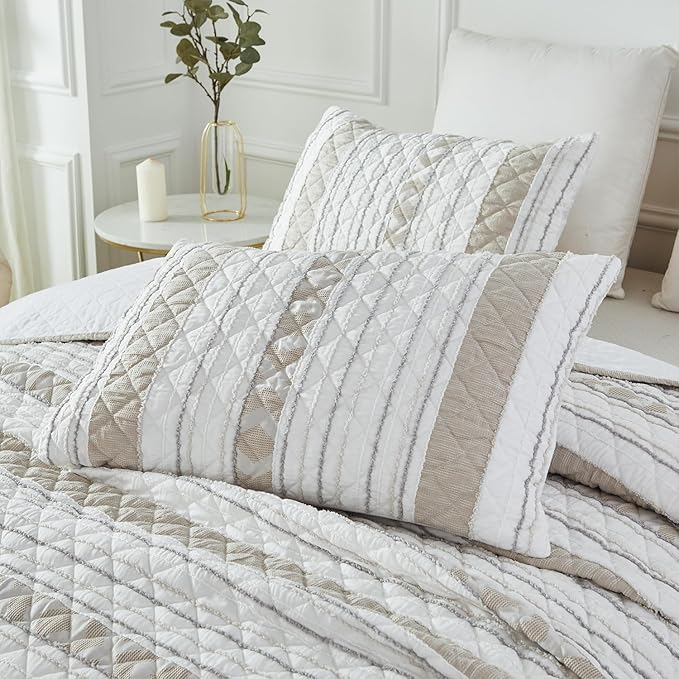 Brandream Queen Size Quilt Set Cotton Blend Patchwork Quilts White Beige Striped Quilts Modern Farmhouse Waffle Quilted Comforter Set 3-Piece