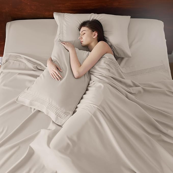 Bedsure Deep Pocket Full Size Bed Sheets Set - Fits Mattresses Up to 21 Inches Thick - 4 Piece GentleSoft Bed Sheets, Moisture Wicking, Soft & Cooling Bedsheet & Pillowcases, Easy & Secure Fit, Linen