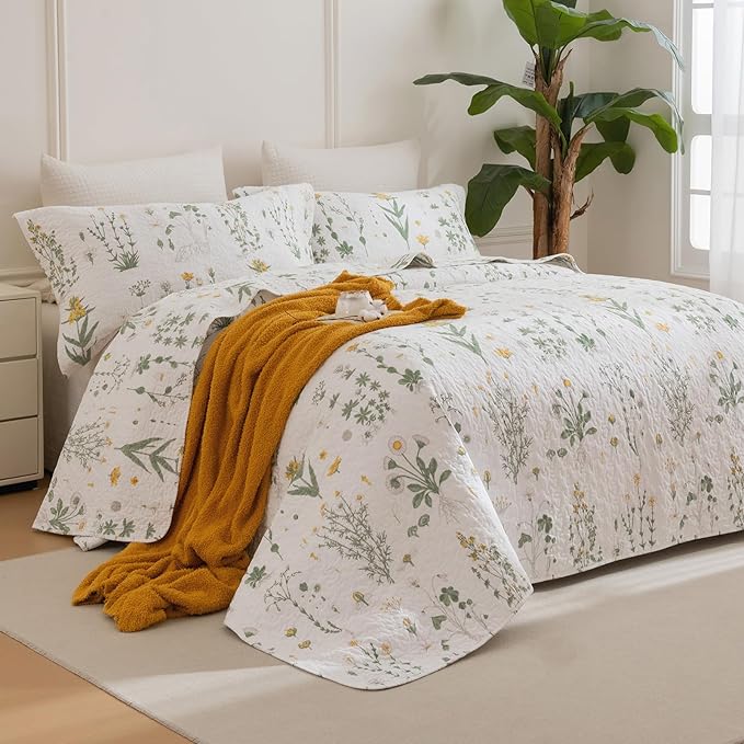 Lady Ann Cotton King Size Quilt Set - Yellow Floral & Green Leaves Pattern Botanical Printed Quilted Coverlet, 3 Pcs Lightweight Soft Cottagecore King Bedspread Set Shabby and Chic Bedding