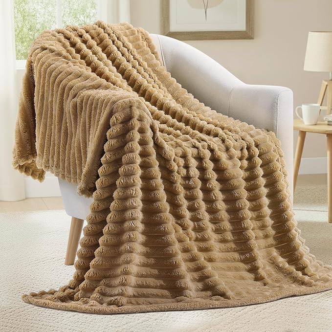 decorUhome Christmas Soft Fleece Brown Twin Blanket for Bed, Cozy Fluffy Plush Flannel Striped Throws for Couch Sofa, Lightweight Decorative Ribbed Fuzzy Blanket for Woman, 60x80 Inches