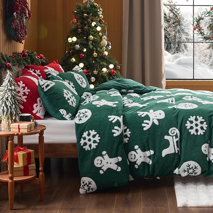 Bedsure Fluffy Christmas Duvet Cover Set - Ultra Soft Plush Shaggy Comforter Cover Twin Size, Warm Flannel Fleece Bed Sets for Winter, 2 Pieces, Gingerbread Man Pattern, Green