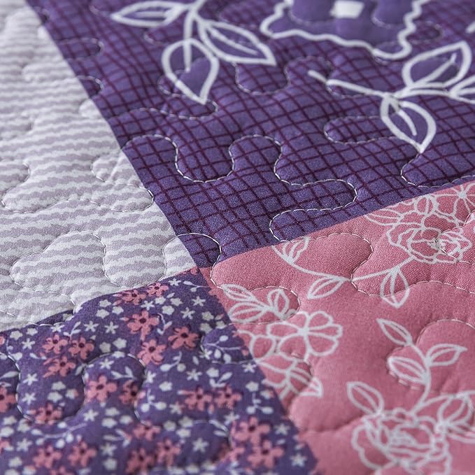 HoneiLife Quilt Set Twin Size - 2 Piece Microfiber Quilts Reversible Bedspreads Patchwork Coverlets Floral Bedding Set All Season Quilts with Geometric and Little Rose Print Pattern,Purple