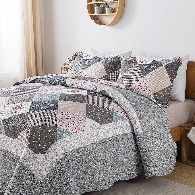 HoneiLife Oversized Queen Bedspread - 106"x106" Quilt Sets 3-Piece, Rustic Bedding Sets Queen Size, Queen Quilt Bedding Set for All Season Use, Patchwork Coverlet for Queen Beds