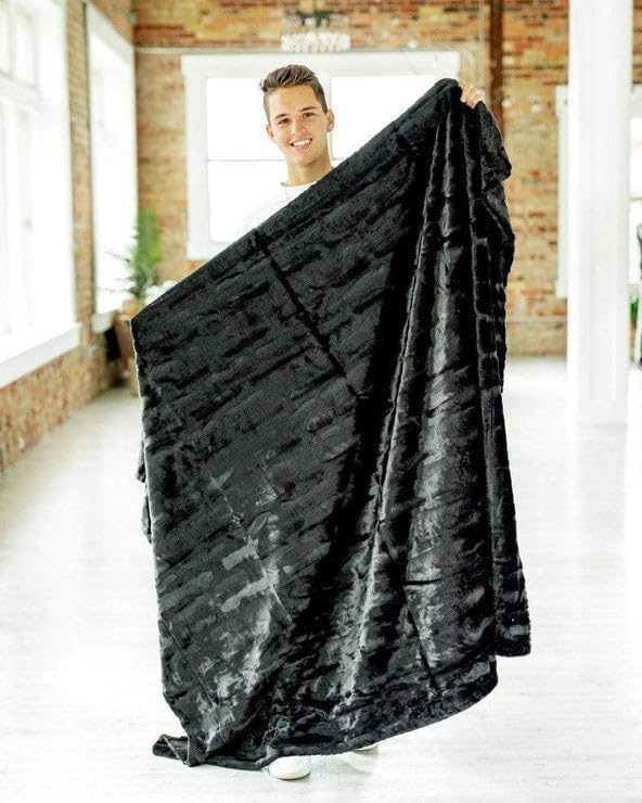 Minky Couture Sorbet Blanket - Ultra-Soft Throw for Silky Smooth Comfort - Premium Decorative Throw Blanket - Midweight, Breathable Fabric - Machine Washable Monster, Black