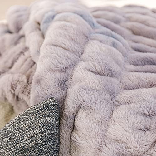 Minky Designs Blueberry Minky Blanket – Ultra Soft Faux Fur Throw Blanket for Couch, Bed & Home – Fluffy, Warm & Luxurious – Chic Collection (X-Large, 60x84)