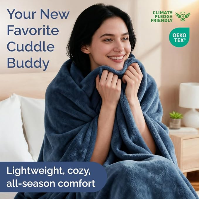 Ultra Soft Fleece Blanket King Size - Flannel Fleece Luxury King Blanket - Lightweight for Couch Bed Chair - Thick, Warm and Breathable - All Season Cozy Fuzzy, Anti-Static Microplush Bedding, Navy