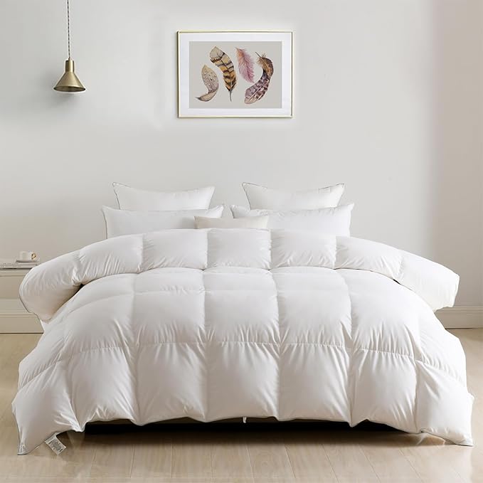 DWR Luxury Down Feather Fibers Comforter Full/Queen, Hotel-Style Fluffy Duvet Insert, Ultra-Soft Cotton Blend Fabric, High Fill Power 46oz Medium Weight for All Season(90x90, White)