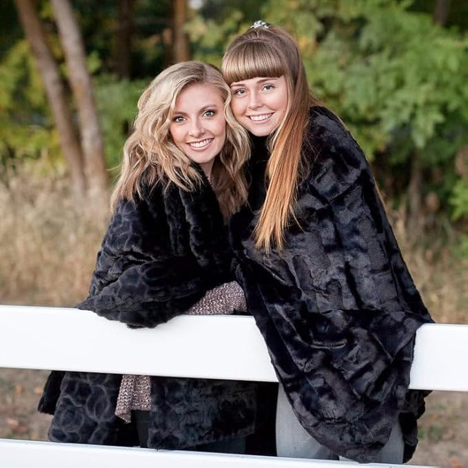 Minky Couture Sorbet Blanket - Ultra-Soft Throw for Silky Smooth Comfort - Premium Decorative Throw Blanket - Midweight, Breathable Fabric - Machine Washable Travel, Black