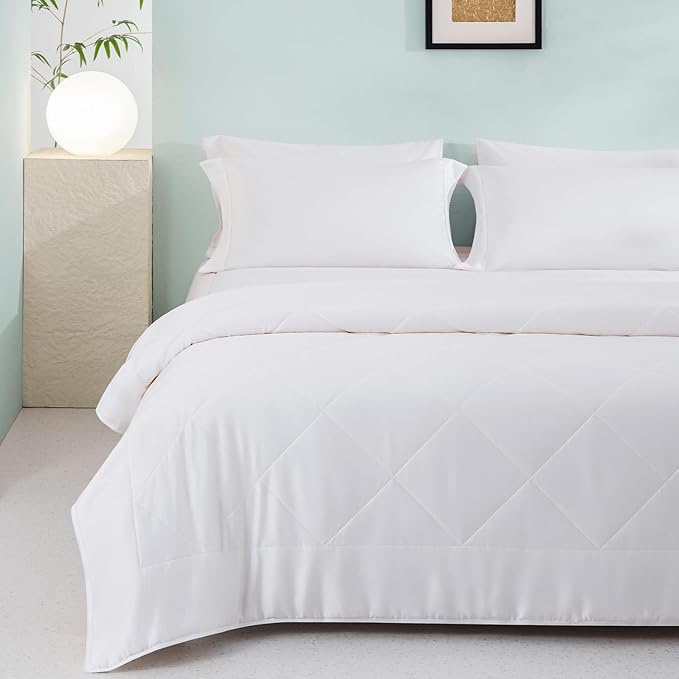 TOSMO Luxury Comforter, 100% Viscose from Bamboo Shell & Fill, Soft Breathable Cooling Silky Duvet Insert, Down Alternative Blanket for Restful Sleep (Queen, Light Weight White)