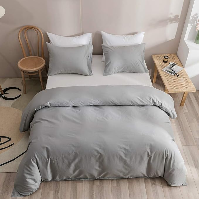 KAREVER Silver Grey Comforter Set Twin Bright Gray Beddig Set for Kids Teens Adult Solid Silver Color Bedding Set 3 Pieces with 2 Pollowcases Lightweight Durable Gray Comforter Set