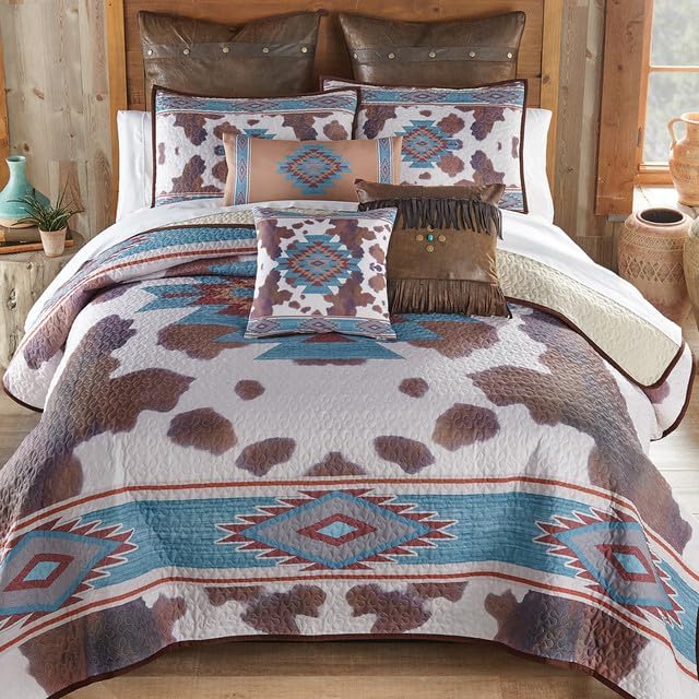 BLACK FOREST DECOR Aztec Cowhide Twin Quilt Set - Lightweight, Southwest Style Bedding with Cowhide and Geometric Patterns, Includes Quilt and Sham, Machine Washable