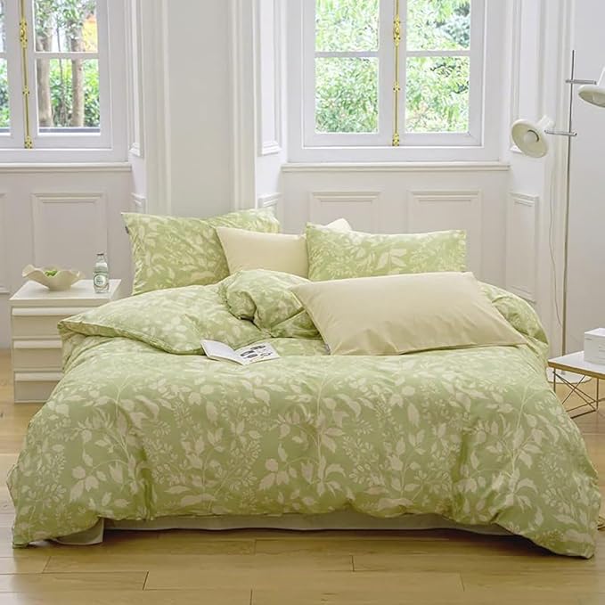 KAREVER Green Botanical Comforter Set King Sage Green Floral Comforter Cotton Women Girls Matcha Green Floral Plant Quilts Garden Bohemian Sage Green Blanket Rustic Leaf Blossom King Bed Comforter