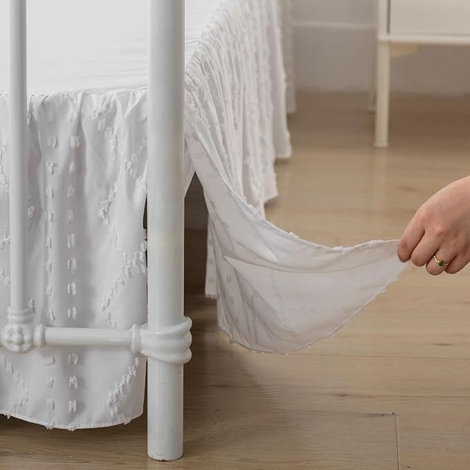 Bed Skirt Queen Size Ruffled Bed Skirt with Split Corners, 14 Inch Drop Dust Ruffle Bed Skirts with Platform, Boho Tufted Shabby Chic Full Size Bed Skirts, White