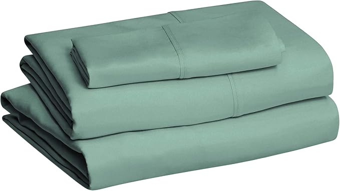 Amazon Basics 3 piece Lightweight Super Soft Easy Care Microfiber Bed Sheet Set with 14” Deep Pockets - Twin, Emerald Green-4 Pack, Solid