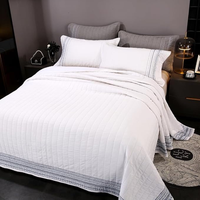 Quilt Set Floral Leaves 3D Embroidery Pattern 3 PCS Cotton Reversible Quilted Embroidered Decorative Bedspreads Coverlet Set, Lightweight &Soft Queen Size Beige Bedding Coverlet for All Season
