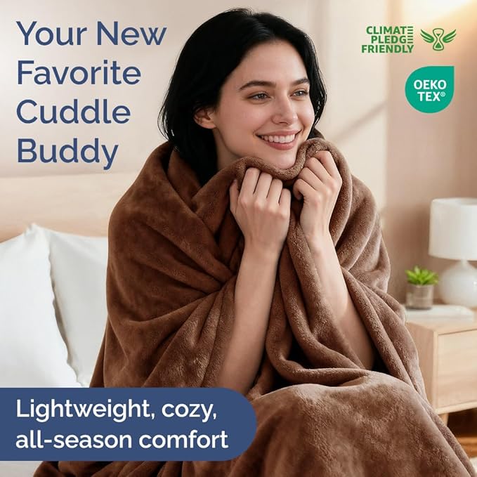 Ultra Soft Fleece Blanket King Size - Flannel Fleece Luxury King Blanket - Lightweight for Couch Bed Chair - Thick, Warm and Breathable - All Season Cozy Fuzzy, Anti-Static Microplush Bedding, Brown