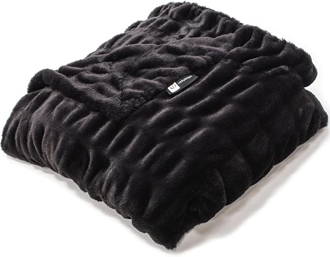 Minky Designs Jaguar Black Minky Blanket – Ultra Soft Faux Fur Throw Blanket for Couch, Bed & Home – Fluffy, Warm & Luxurious – Chic Collection (Large, 60x72)