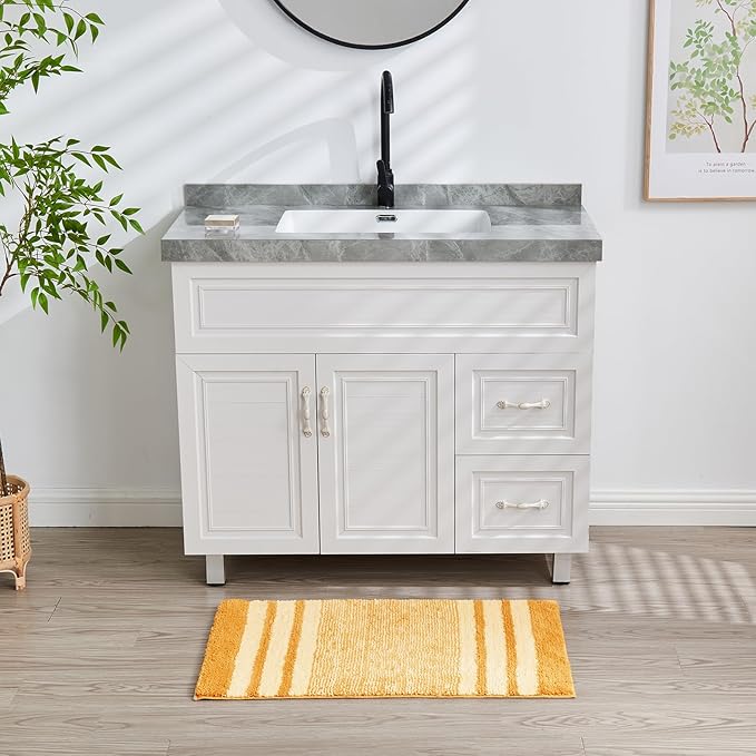 CozeCube Bath mats for Bathroom Non Slip, Fluffy Absorbent Microfiber Bath mat Washable, Aesthetic Bathroom Rugs, Cute Harvest Gold Striped Bath mat, Harvest Gold, 32" x 20"
