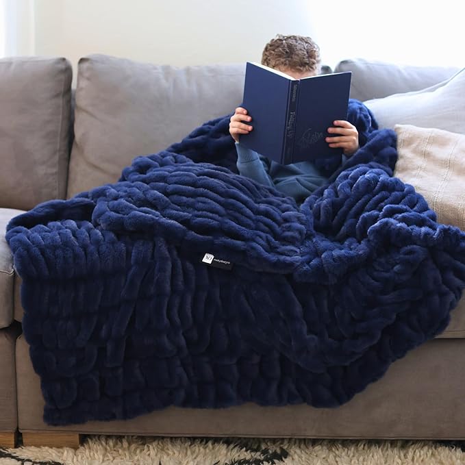 Minky Designs Midnight Horizon Minky Blanket – Ultra Soft Faux Fur Throw Blanket for Couch, Bed & Home – Fluffy, Warm & Luxurious – Chic Collection (Medium, 50x60)