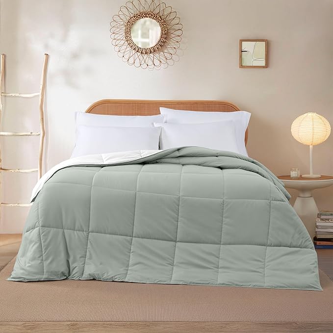 Modern Threads Down Alternative Reversible Comforter White/Gray Twin