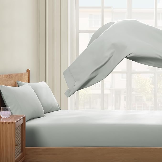 UGG Full Sheet Set 4-Piece Luxury Cooling Sheets Deep Pockets Premium Bedding with 2 Pillow Shams Hypoallergenic Machine Washable Soft Lightweight Bed Set for Bedroom, Full, Mineral Green(Hedi)