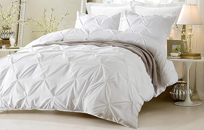 White Duvet Cover Queen Full Size Pinch Pleated 800 Thread Count 100% Egyptian Cotton Long Staple Quilt Cover Silky Soft, Breathable with Hidden Zipper Closure and 7 Corner Ties 1 Piece Duvet Cover