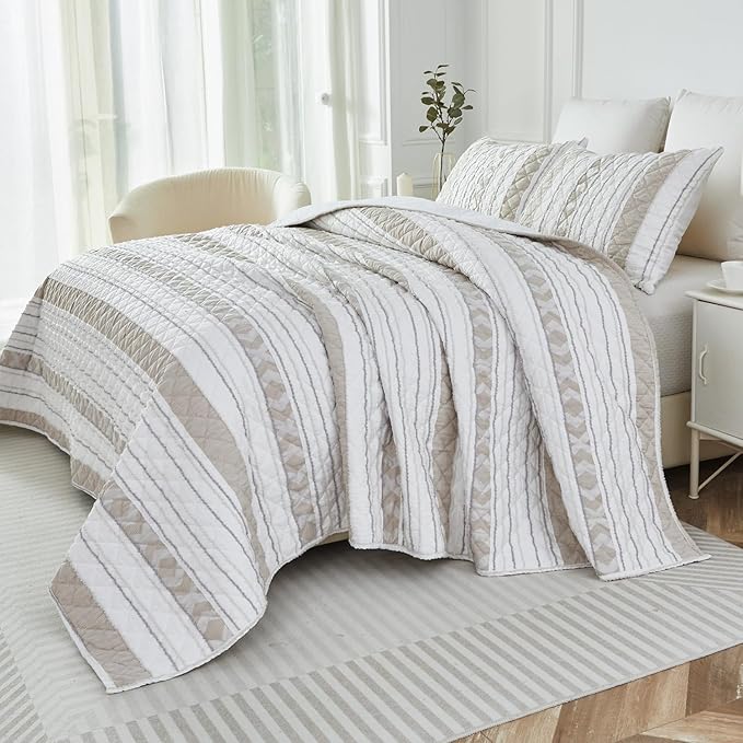 Brandream Queen Size Quilt Set Cotton Blend Patchwork Quilts White Beige Striped Quilts Modern Farmhouse Waffle Quilted Comforter Set 3-Piece