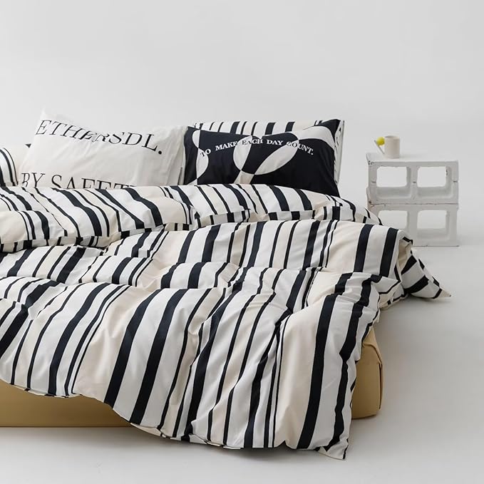 KAREVER Striped Comforter Set King Black and White Comforter Men Women Modern Chic Stripes Bed Comforters Beige Black Striped King Ticking Bedding Comforter Set All Season Hotel Quality Bed Set