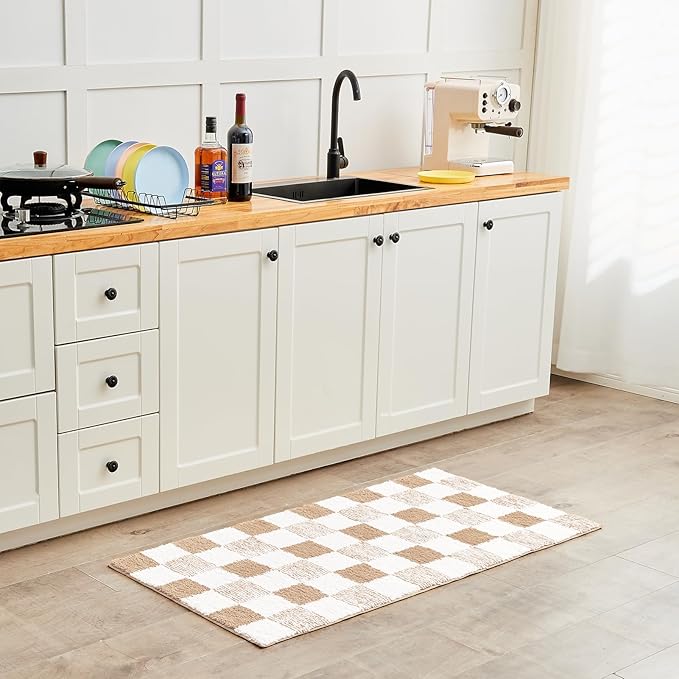 CozeCube Bath mats for Bathroom Non Slip, Fluffy Absorbent Microfiber Bath mat Washable, Aesthetic Bathroom Rugs, Long Beige Checkered Bath Runner, Beige, 59" x 24"