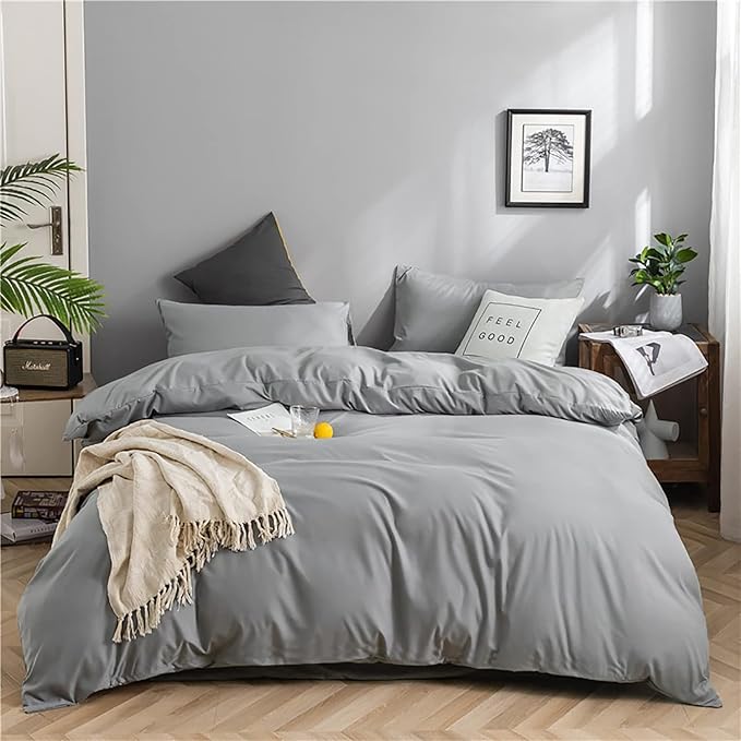 KAREVER Silver Grey Comforter Set King Bright Gray Beddig Set for Kids Teens Adult Solid Silver Color Bedding Set 3 Pieces with 2 Pollowcases Lightweight Durable Gray Comforter
