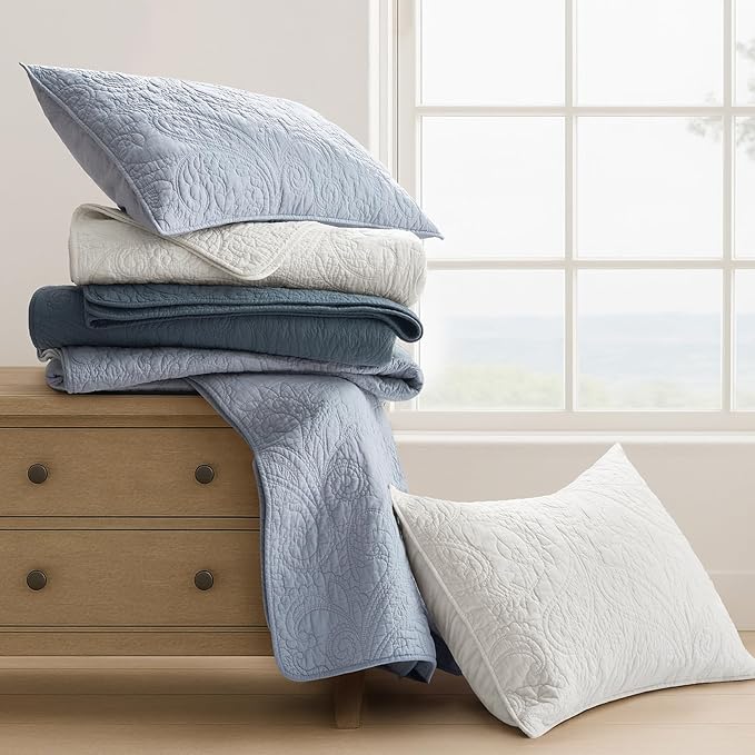 EVERGRACE 100% Cotton Paisley Quilt Set, King Size 3 Piece Set – Prewashed Lightweight Bedspread with 2 Shams, Soft & Breathable Matelasse Coverlet for All-Season Comfort, Pearl Blue