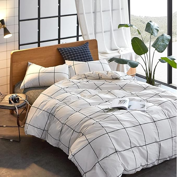 KAREVER White Grid Comforter Set Bedding Set Cal King White Black Plaid Printed Stripes Women 3 PCs Checkered Bed Set