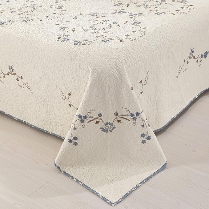 vctops 3-Piece Elegant Floral Embroidered Bedspread Coverlet Set 100% Cotton Reversible Patchwork 1 Quilt and 2 Pillow Shams Full/Queen, Flower B