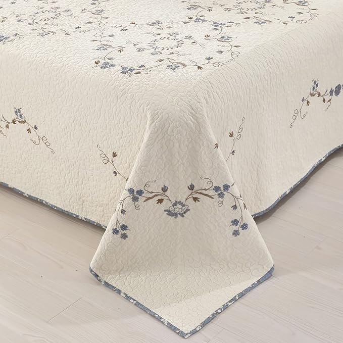 vctops 3-Piece Elegant Floral Embroidered Bedspread Coverlet Set Oversize Queen 100% Cotton Reversible Patchwork 1 Quilt and 2 Pillow Shams (Flower B,Oversize Queen)