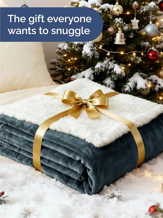 Sherpa Fleece Blanket King Size - Reversible Sherpa Fleece King Blanket - Super Soft Double Sided for Bed, Sofa, Couch - Thick, Warm, Fuzzy and Plush - Luxurious Bedding for Winter - Navy, 90" x 108"