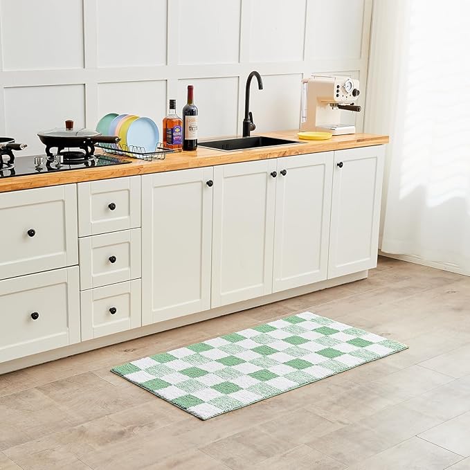 CozeCube Bath mats for Bathroom Non Slip, Fluffy Absorbent Microfiber Bath mat Washable, Aesthetic Bathroom Rugs, Long Sage Green Checkered Bath mat, Sage Green, 47" x 24"