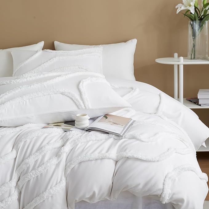 Cupocupa King Size Comforter Set;Beige Comforter Boho Tufted Lightweight Bedding Sets 3PCS Comforter Soft Jacquard Comforter with 2 Pillow Cases for All Season