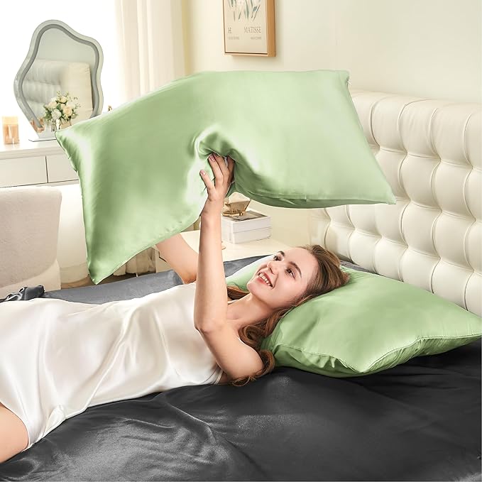 INFIIXSO Mulberry Silk Pillow Case King Size, Silk Pillowcase with Hidden Zipper 20"x36", Extraordinary Smooth and Soft Pillow Cases for Hair and Skin(Sage Green, 1 Pack)