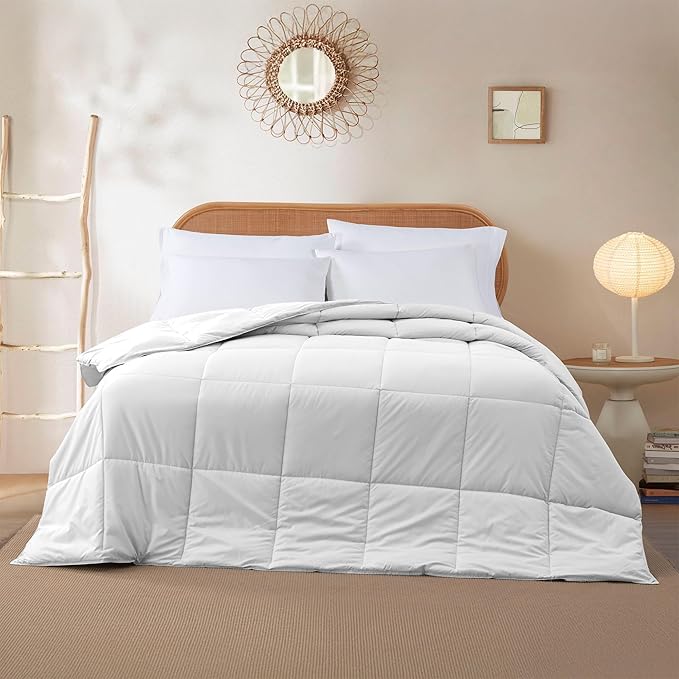 Modern Threads Down Alternative Reversible Comforter White/White Twin