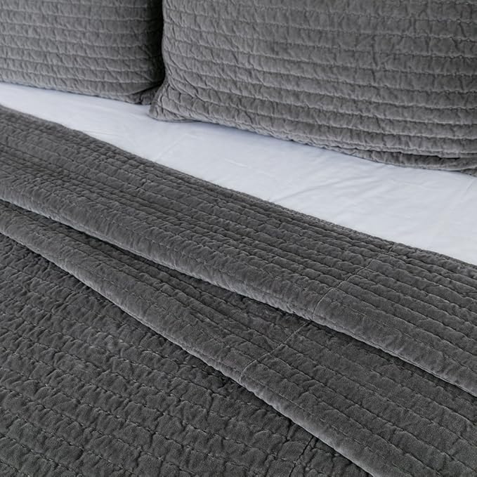 ELEGANT LIFE HOME Velvet Quilt Twin Reversible Royal Cotton Velvet Pic-Stitch Bedding Quilt - Twin - 68'' x 90'', Grey