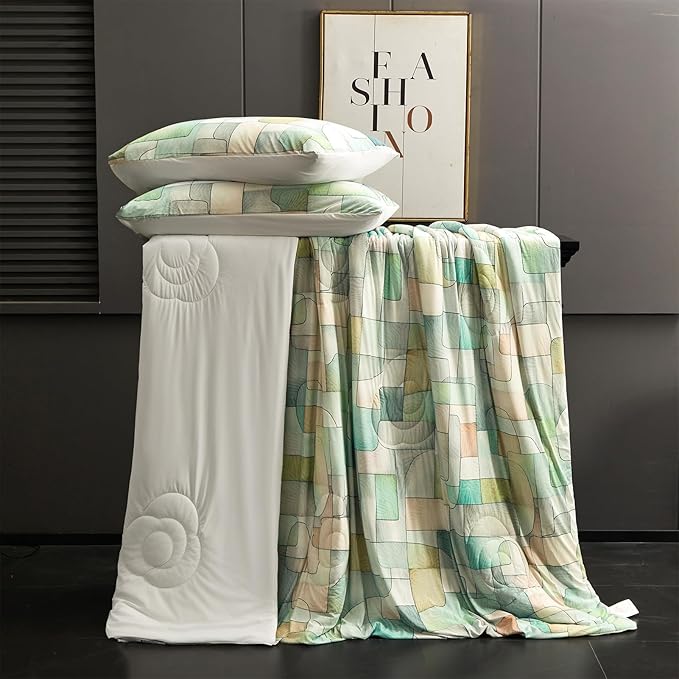 Cyusri Print Cooling Comforter Set 3Pcs Breathable Cool Queen Size Bedding Set with 2 Pillowcases Green Geometric Pattern Silky Cold Quilt, 90"x90"