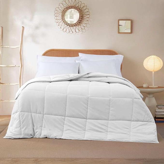 Modern Threads Down Alternative Reversible Comforter White/White California King
