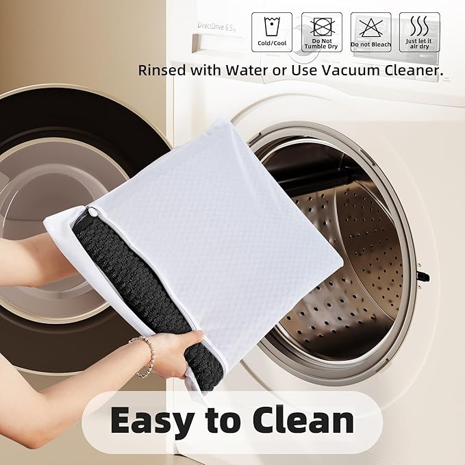 Black Bathroom Runner Rugs, Long Bath Mat Runner Washable Thin Quick Dry Low Pile Bathroom Runner Rugs Non Slip, Black 24''x70''