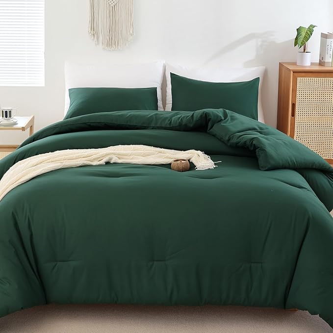 ROSGONIA King Size Comforter Set Emerald Green, 3pcs (1 Boho Dark Forest Comforter & 2 Pillowcases), All Season Blanket Lightweight Bedspreads Quilt