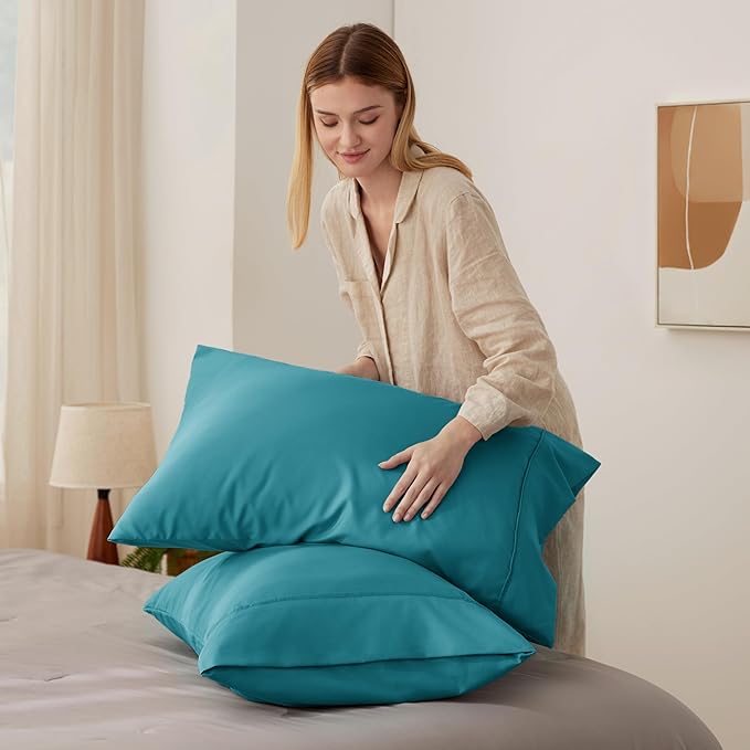 Bedsure Pillow Cases Standard Size Set of 2 - Teal Brushed Microfiber Pillowcases, Super Soft Pillowcase, Pillow Case Covers with Envelope Closure, Wrinkle, Fade and Stain Resistant, 20x26 Inches